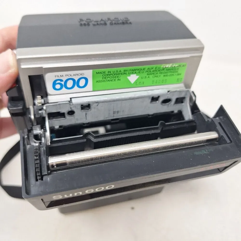 Polaroid Sun 600 Vintage Instant Film Camera Silver Black AutoFocus With Strap